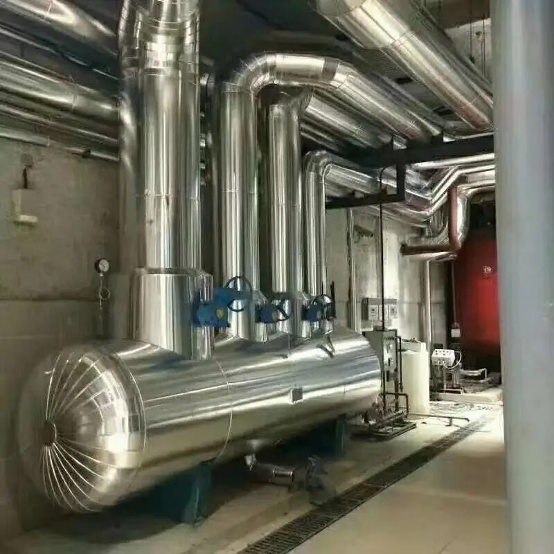 山东青岛导热油锅炉蒸汽管道保温施工队硅酸铝铁皮保温工程图2