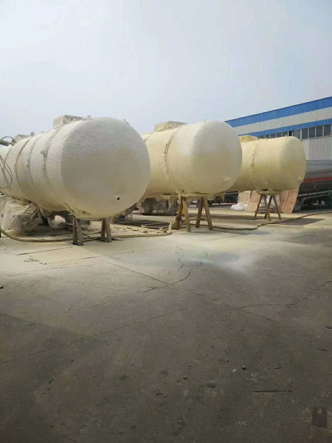 管道罐体聚氨酯发泡保温施工电话卧罐保温施工队图3