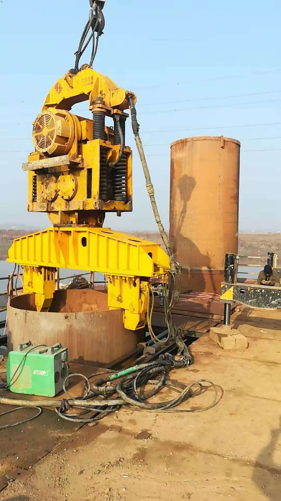 湖北省君环机械有限公司出租振动锤