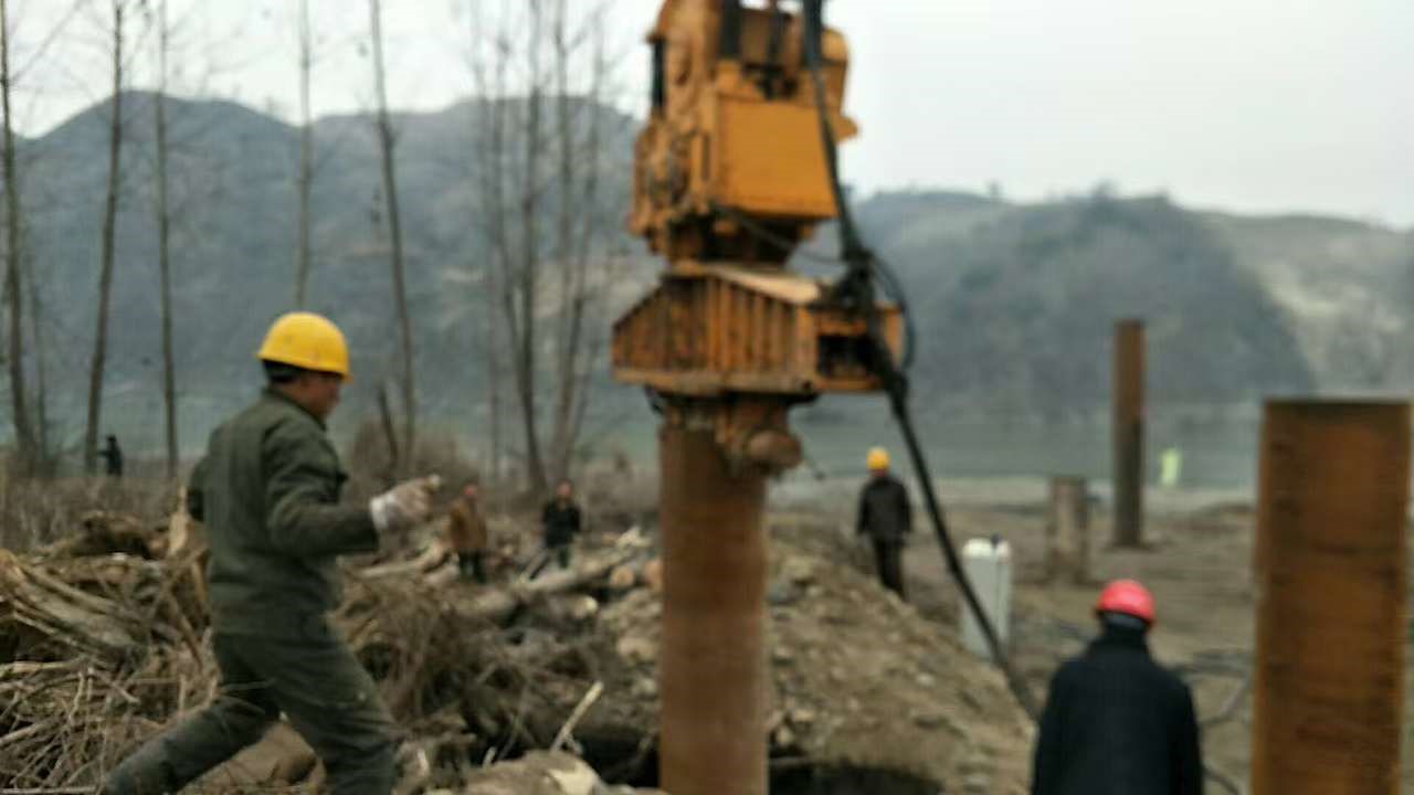 湖北君环机械出租出售DZJ-135振动锤图5