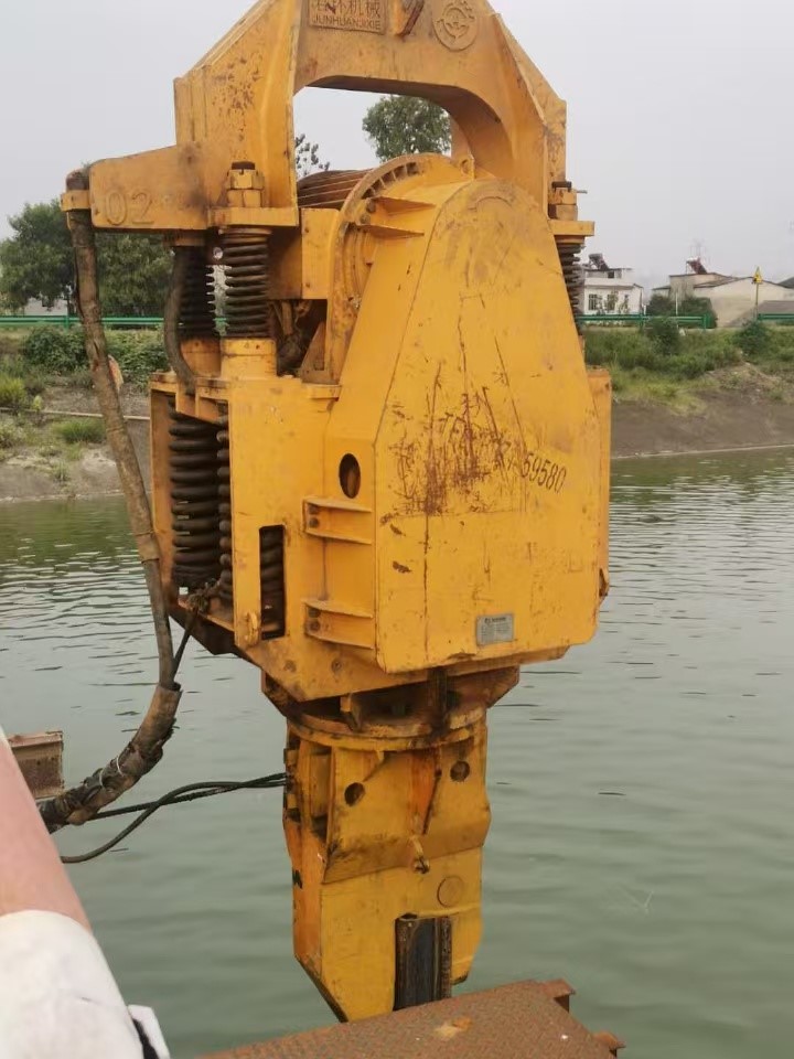 出租出售的振动打桩锤